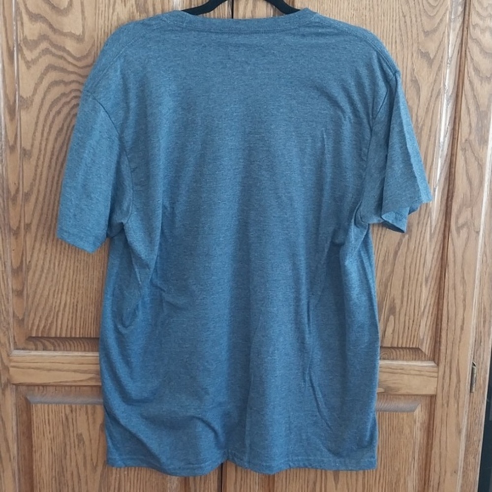 Bluey & Family NWT T-Shirt Men's Size Large Dark Gray Vibrant Graphics Unisex - Picture 5 of 6